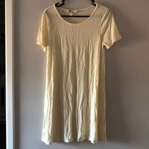 Stretchy Pale Yellow Aryeh dress